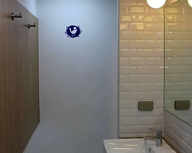 Hotel Atnest 2*